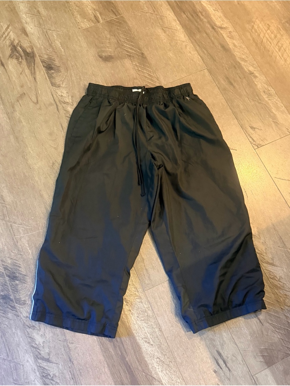 Danskin Black Capri Drawstring Pants